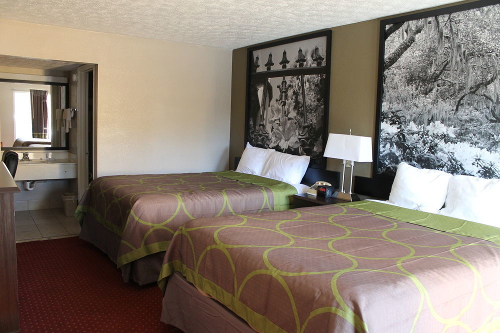 Super 8 By Wyndham Locust Grove Motel Kültér fotó